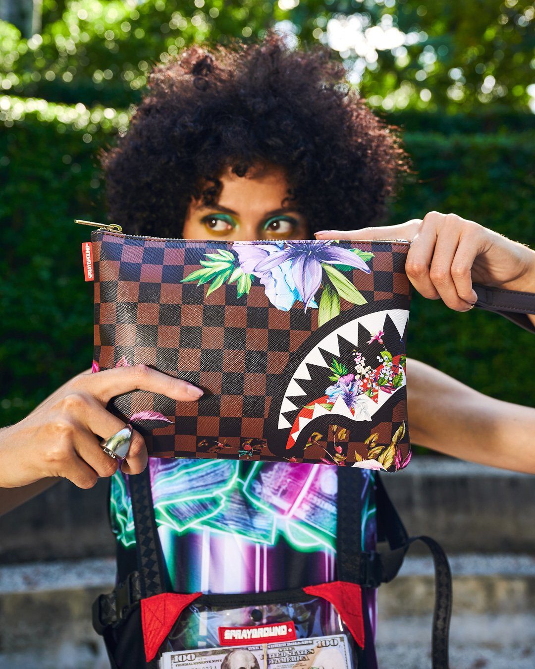 GARDEN OF SHARKS CROSSOVER CLUTCH